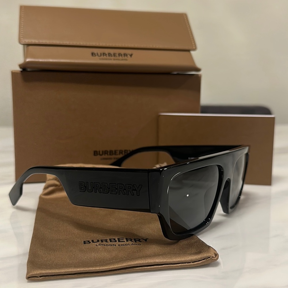 Burberry Sunglasses Unisex